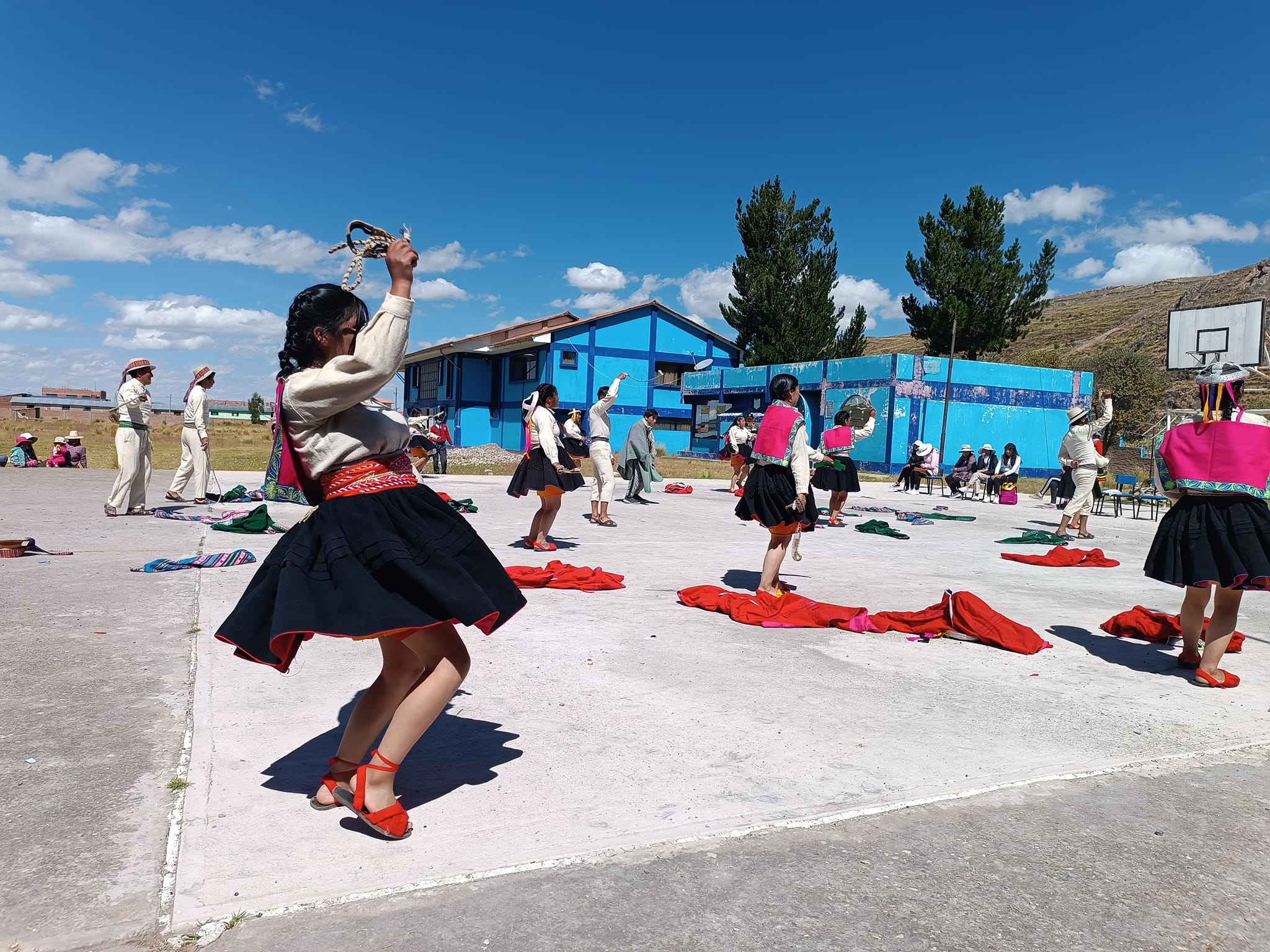 INTERINSTITUCIONAL PARA EL DESARROLLO DE PRÁCTICAS PRE-PROFESIONALES CELEBRADO ENTRE EL INSTITUTO DE EDUCACIÓN SUPERIOR TECNOLÓGICO PÚBLICO NUÑOA Y LA MUNICIPALIDAD DISTRITAL DE LLALLI